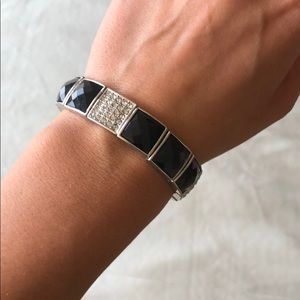 Black square jewel bracelet